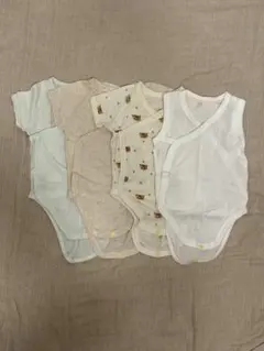 UNIQLOベビー前あきボディスーツ4枚セット 60cm