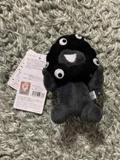 黒ミャクミャク カラビナ　無し　座り キーホルダー　タグ付き