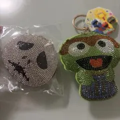 キラキラ　キーホルダー２点セット