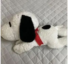 スヌーピー ぬいぐるみ 赤いリボン付き