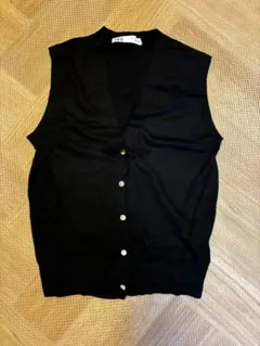 【美品】ZARA ニットベスト S 高見え