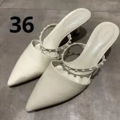 パールエンベリッシュド キトゥンヒールミュール　　CHARLES & KEITH