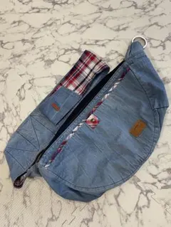 Item thumbnail for item e1851967-78cf-4036-9a9f-8e06954eb817