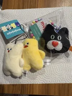 mojojojoビーズ付きマスコット 　　　　　　にこっとストラップ　2点セット