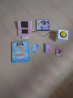 Nintend DS本体　オシャレ魔女 ラブandベリー カード159枚付き