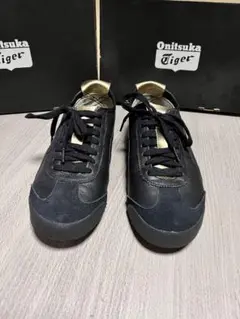 Item thumbnail for item c08957dc-dc77-4963-865d-45a54116495a