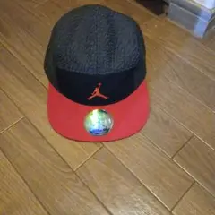 Jordan スナップバックキャップ 黒/赤
