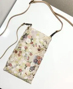 Item thumbnail for item 9d0f2e25-d3f9-43fe-94b7-cba2b3cba053