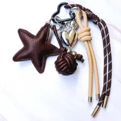 じゃらじゃらキーホルダー　バッグチャーム　キーチャーム　パラコード　67H