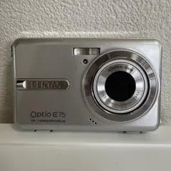 ペンタックス OptioA40 動作品 綺麗 使い易い 1200万画素 充電器付 ペンタックス OptioA40 動作品 綺麗 使い易い 1200万画素 充電器付