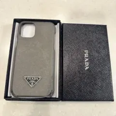 PRADA iPhone11pro用ケース グレーのサムネイル