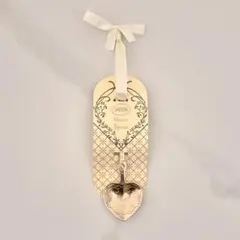 Item thumbnail for item cd22e8de-b26b-4a52-a759-b734b573e59f