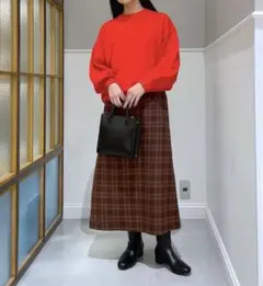 チェック柄セミフレアスカート