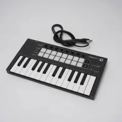 動作確認済Novation Launchkey25 MK3 MIDIキーボード - メルカリ