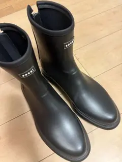 25aw Sacai Rubber Boots M サカイ ラバーブーツ 長靴 ギャラリー：梅雨のスタイルを格上げするサカイのラバーブーツが