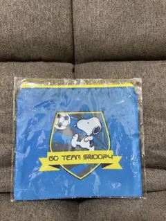 スヌーピー　「GO TEAM SNOOPY」サッカーデザイン ファスナーポーチのサムネイル