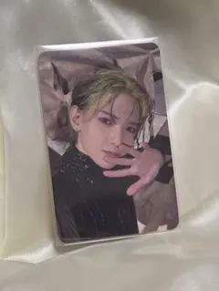 ATEEZ ウヨン fromm store 購入特典レンチキュラートレカ ATEEZ ヨサン fromm store 購入特典レンチキュラートレカ - メルカリ