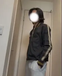 ATHLETA ナイロンジャケット サッカー ストリート系M 薄手 黒