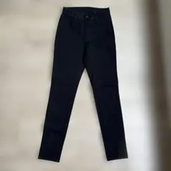 ユニクロ　ウルトラストレッチスキニーレギンスパンツ　黒　サイズXS 標準丈