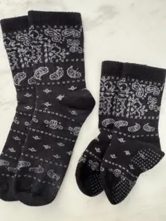 レディース、キッズ靴下 ペイズリー柄 2足セット　親子セット　ルルモーメントのサムネイル
