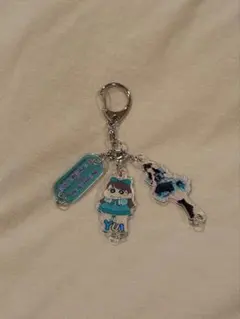 【おまけ付】櫻井優衣×クレヨンしんちゃん ストラップキーホルダー