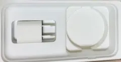 iPhone用ホワイト充電器