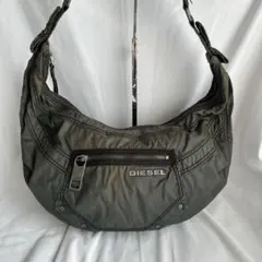 Item thumbnail for item 2c432568-d566-4f82-8a46-b3e058fb7090