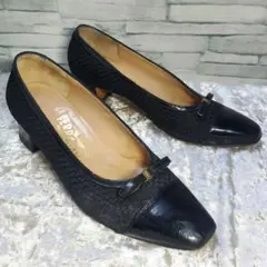 Ferragamo 23.5cm パンプス 黒 ヴァラリボン メッシュ 6.5C