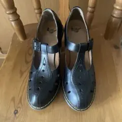 ドクターマーチン　パンプスのサムネイル