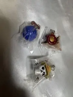 ワンピース Netflix めじるしアクセサリー ロジャー ゴムゴムの実 電伝虫