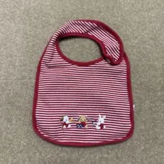 ファミリア　赤と白ストライプ刺繍スタイ