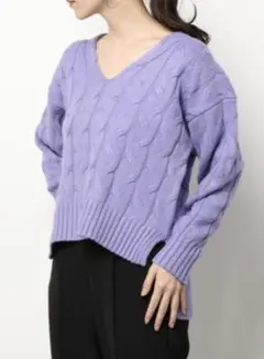 テチチ Vネックケープルニットプルオーバー ラベンダー 未使用品