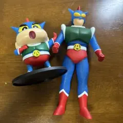 クレヨンしんちゃん　アクション仮面　アクションフィギュア 2体セット