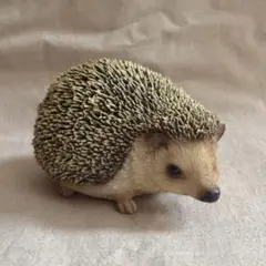 ハリネズミ　置物 オブジェ 貯金箱
