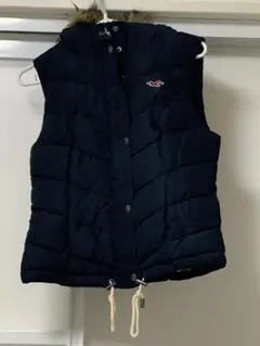 Hollister ネイビー ダウンベスト
