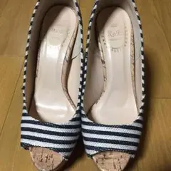 R&E オープントゥパンプス