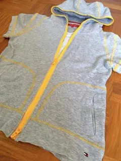 トミーガール　tommy 半袖パーカー　全部ロゴ　s ダブルジップ