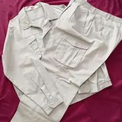 ライトグリー ンワークパンツ・シャツ（2セット）