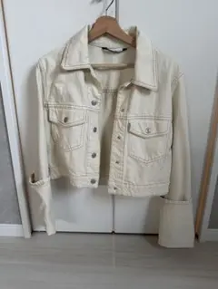 ZARA クリーム色 クロップドジャケット M