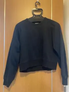 GU 黒 トレーナー 綿100% スウェット　クロップド丈
