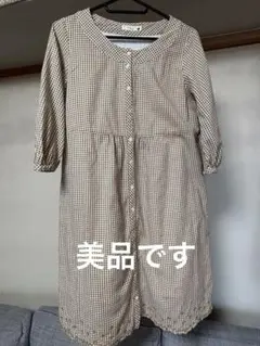 ギンガムチェック刺繍入りワンピース