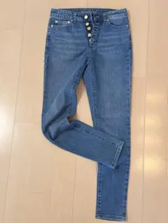 新品同様 MICHAELKORS デニム ジーンズ ブルー ボタンフライのサムネイル