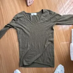 AZUL by moussy オリーブグリーン Vネックセーター S