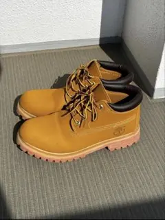 Timberland チャッカブーツ ウィートのサムネイル