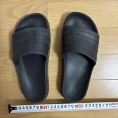 スポーツサンダル　黒　アディダス