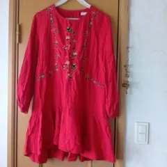 ZARA　刺繍ワンピース