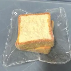 kikisquishy 2枚トースト 粉付きとろりバター