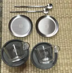 ネスプレッソ　カップとソーサーとマドラーのセットのサムネイル