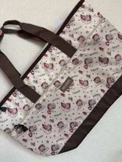 日焼けキティ HELLO KITTYの大容量保冷バッグ　15L