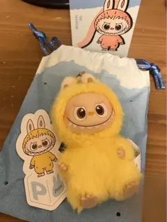 PIN FOR LOVE POPMART ラブブ　イニシャル　(P)